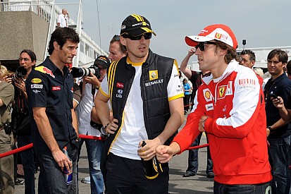Kubica: Alonso talán az egyetlen versenyző, aki a legjobb autó nélkül is képes különbséget jelenteni
