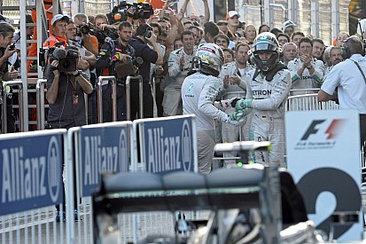Hamilton reméli, hogy nem egy kerékcsere lesz Austinban: továbbra is csak üldöz és üldöz