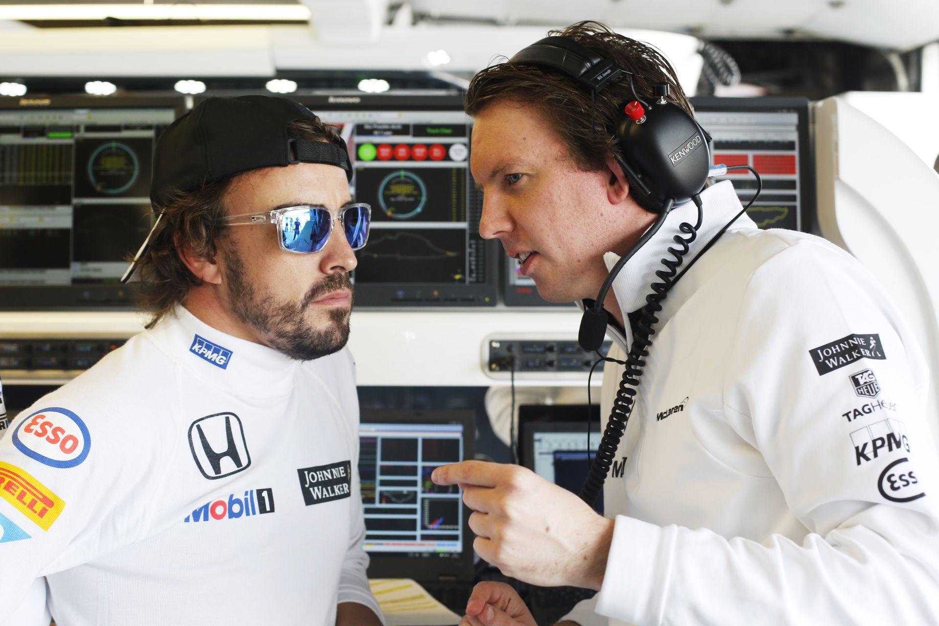 Alonso feladta az idei évet, ő már 2016-ra koncentrálna a McLaren-Honda helyében
