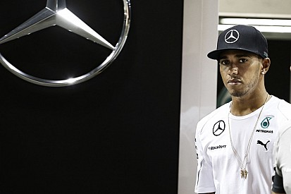 Hamilton nem írná le Rosberget, szerinte nagyon gyors Szingapúrban