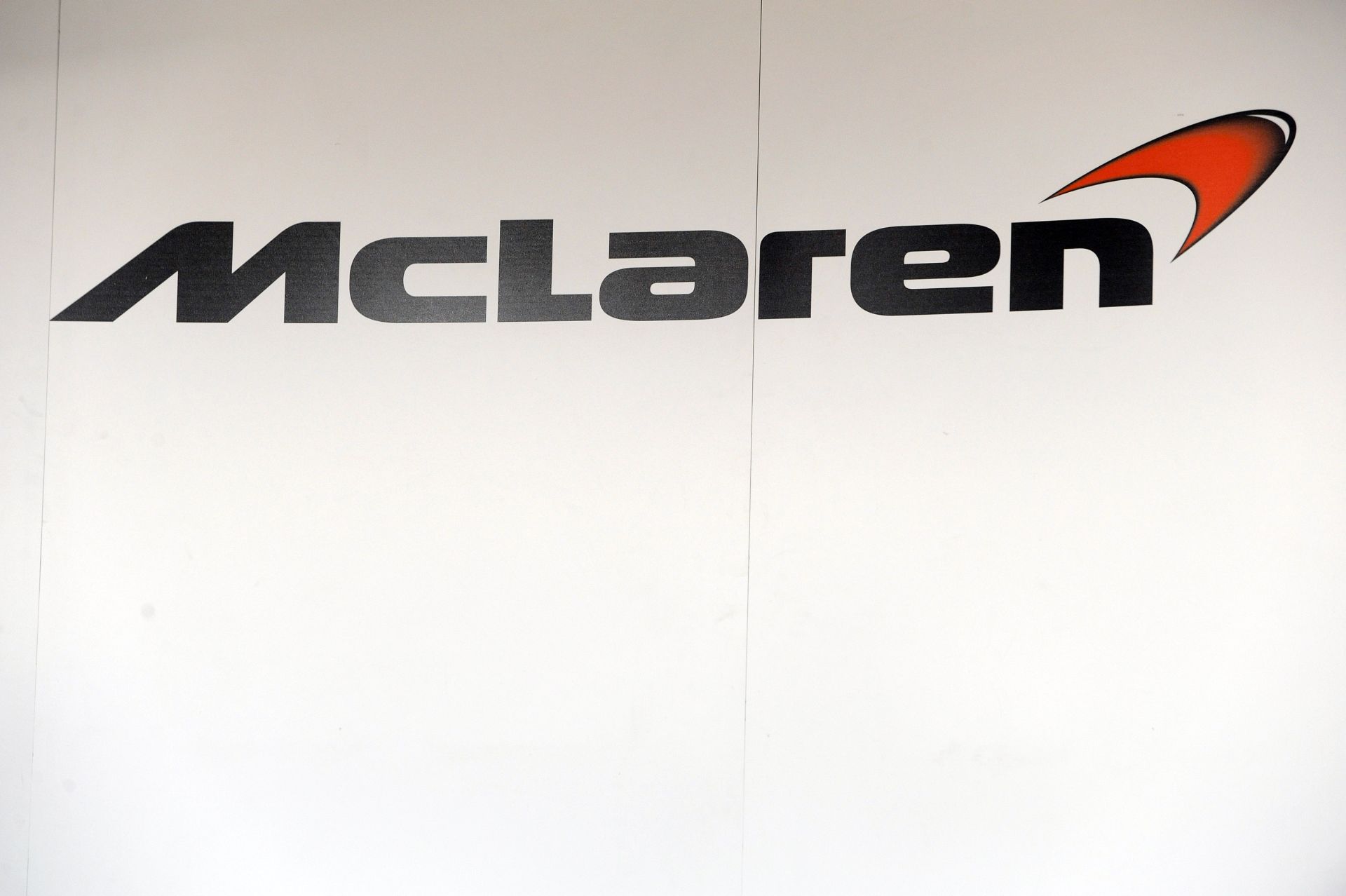 A McLaren szerint már túl késő, hogy megcsinálják a harmadik autót 2015-re
