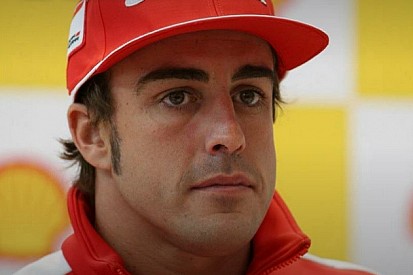 Táblamagazin: Alonso biztosan távozik a Ferraritól és csak az a kérdés, hogy hol folytatja tovább?