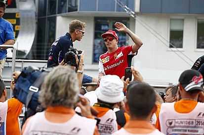 A Ferrari bearanyozza Raikkönent: 1.174 millió dollárba kerül egy bajnoki pont a finn versenyzőtől