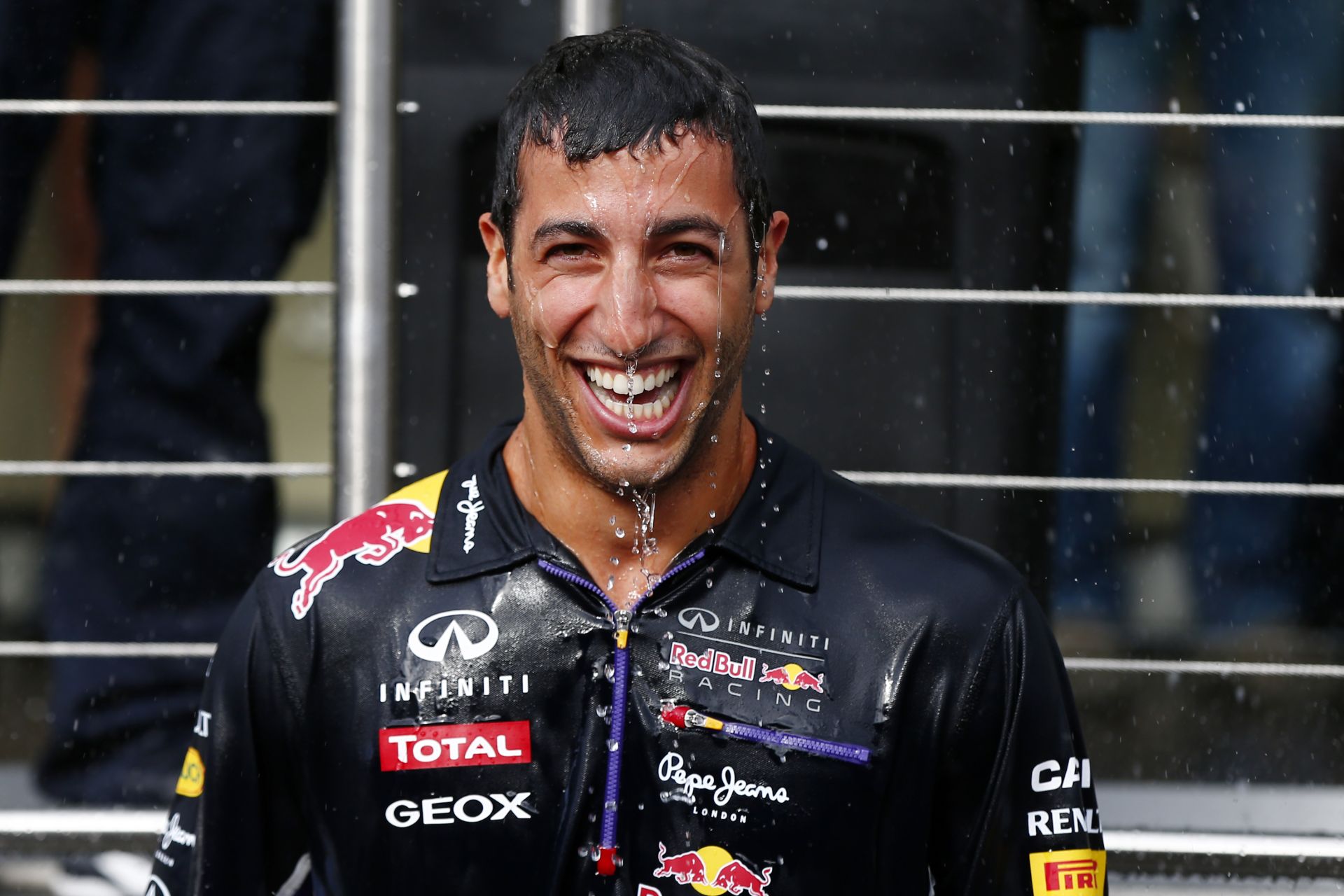 Ricciardo nem lepődött meg azon, hogy Rosberg és Hamilton összeütközött egymással