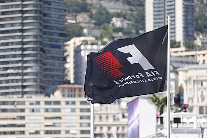 Diktatúra kéne az F1 élére, mert most bármivel állnak elő, az sz*r