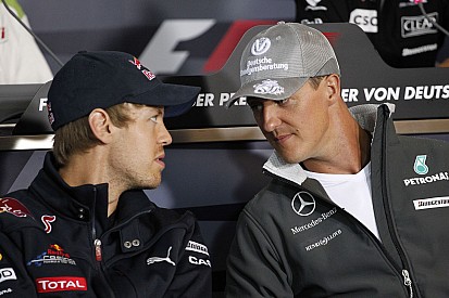 Vettel anno Schumachert csodálta, most ő vezeti a Ferrarit: álomszerű út