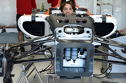 Üléspróbán a Manor F1 Team újonca - Melbourne