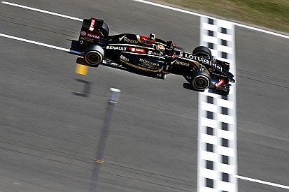 Maldonado rajthoz állhat holnap - Grosjean eredménye mutatja, alakul az E22