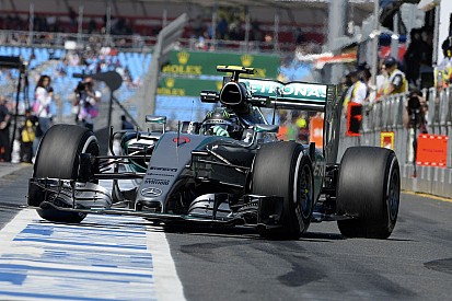 EXTRA: Jó minőségű onboard felvétel Nico Rosberg-ről – Melbourne, FP1