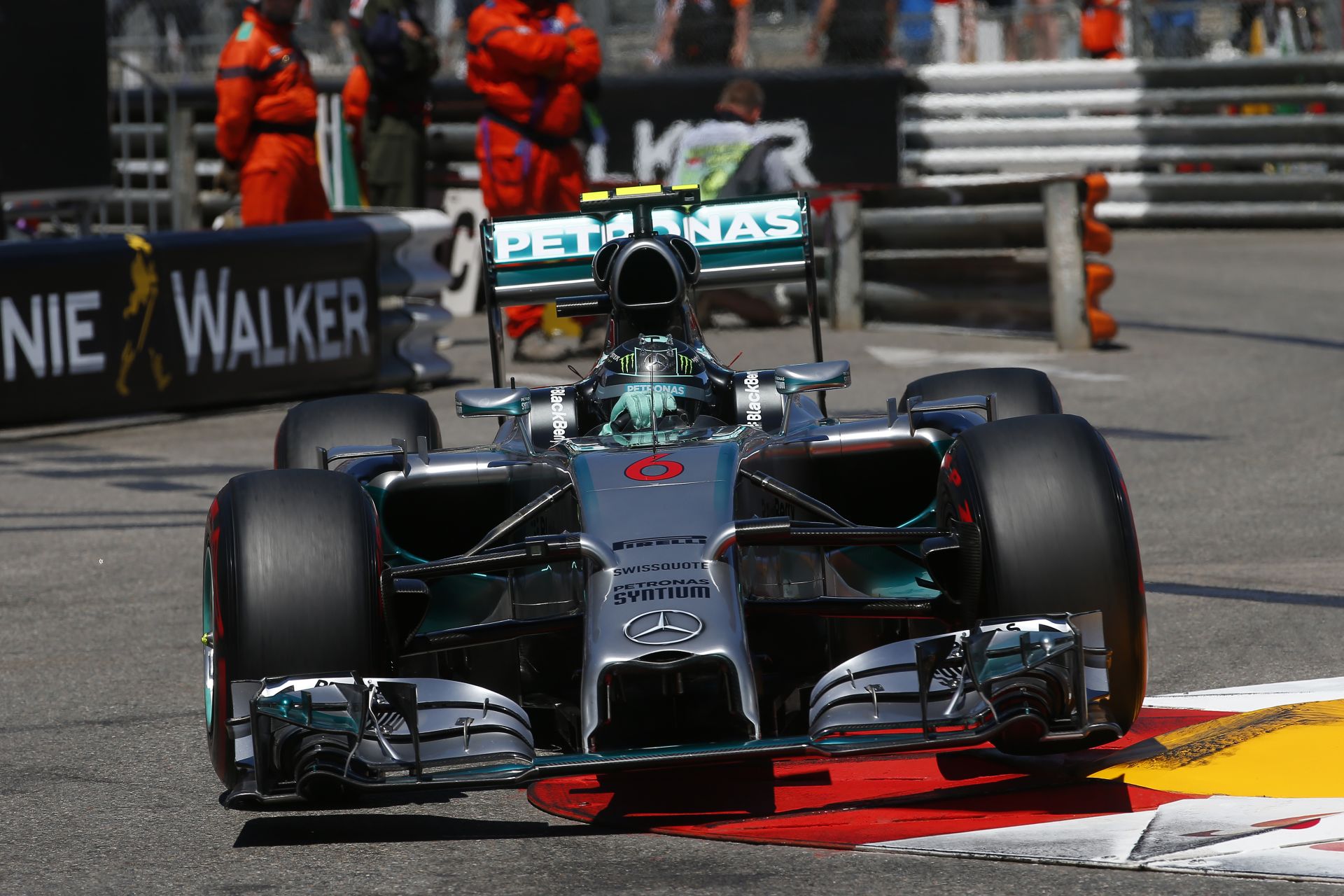 Videón Rosberg állítólagos hibája, összehasonlítván a pole körével