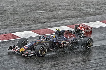 Sainz elismerte, buta hibát vétett ma Malajziában