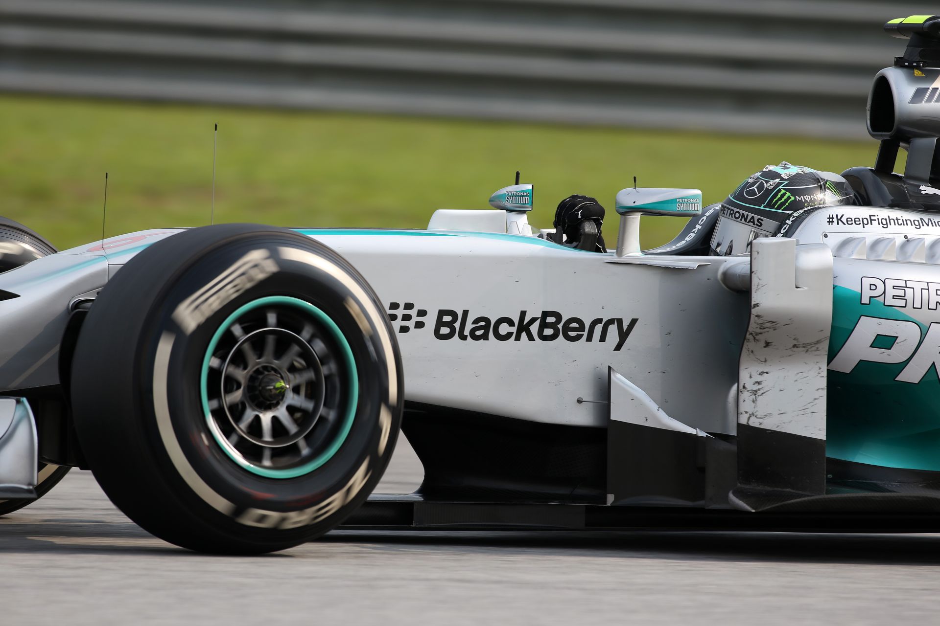 Maláj Nagydíj 2014: Rosberg egy köre Sepangban a Mercedesszel