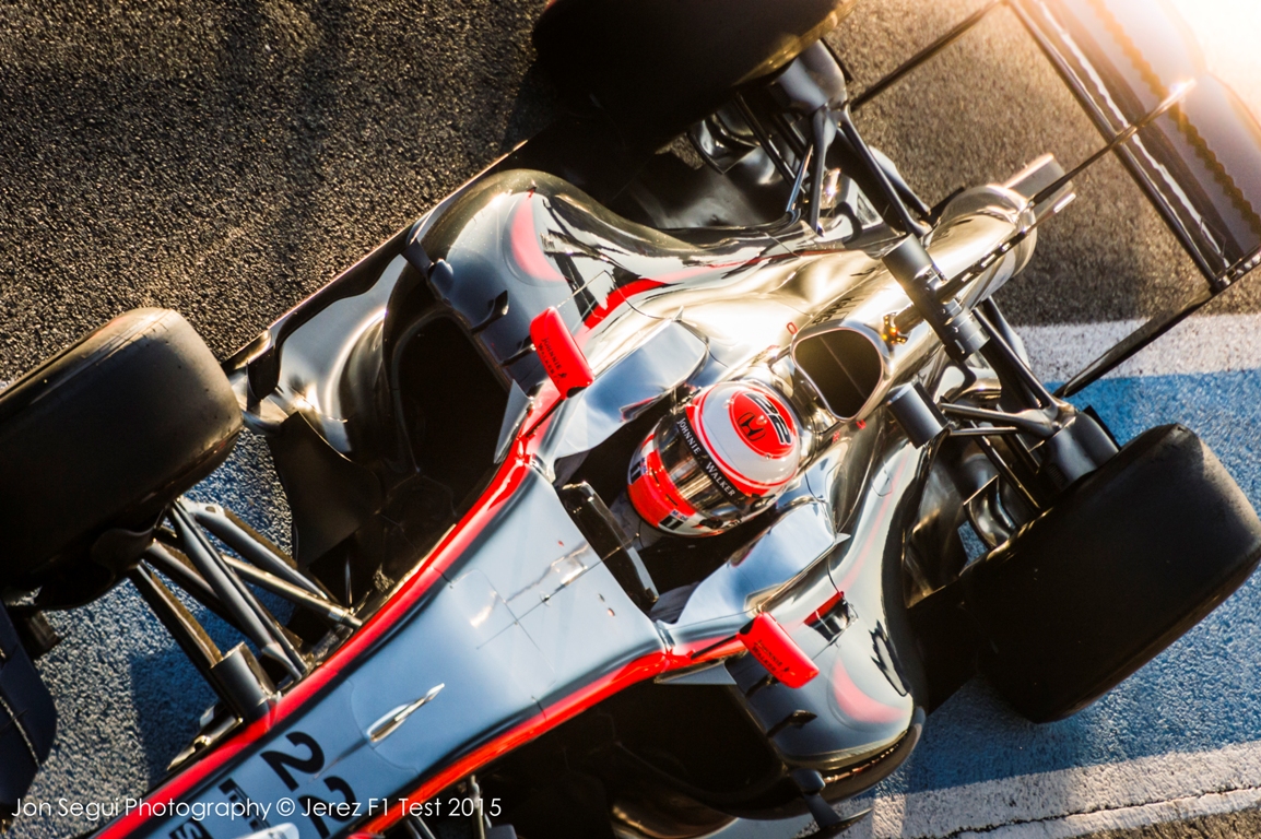 Nagyon rossz hír a McLaren-Honda rajongóinak: Vége a csapat tesztnapjának és a péntek is veszélybe került