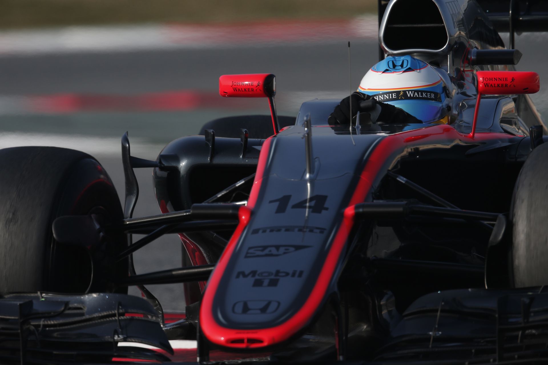 Barcelona – F1 2015: Kövesd élőben a hetedik F1-es tesztnapot (ÉLŐ)