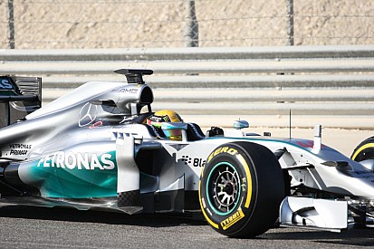 Hamilton: Ha a Red Bull megbízható lesz, akkor nagyon félnünk kell tőlük