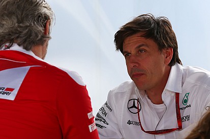 Wolff: "La Mercedes non ha messo Lewis e Nico sotto tutela dopo la Spagna"