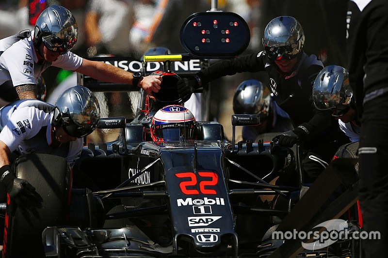 A Button le faltó ayuda para llegar a Q3