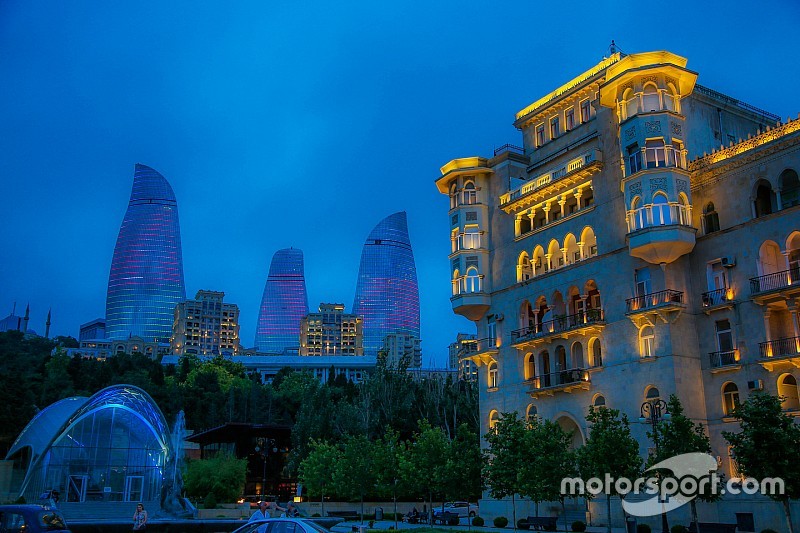 Bildergalerie: Erste Fotos vom neuen Formel-1-Stadtkurs in Baku