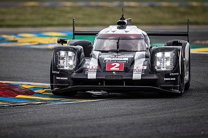 Le Mans, 16. Ora: si annuncia un rovente finale a tre