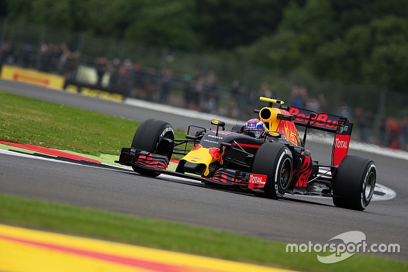 Verstappen cree que Red Bull es el rival más cercano a Mercedes
