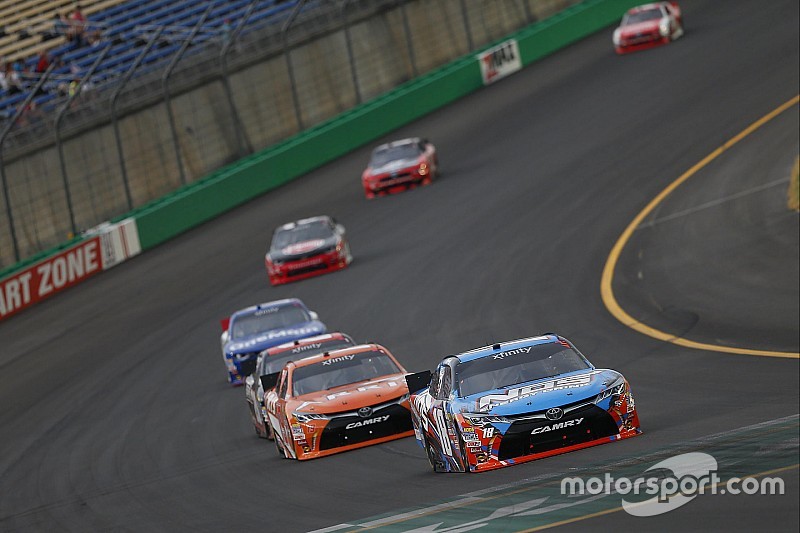 Kyle Busch dominiert Xfinity-Rennen auf