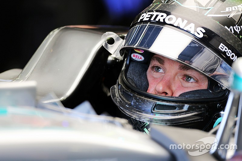 Rosberg naar stewards geroepen voor mogelijke overtreding in kwalificatie