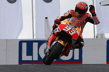 Marquez weer op pole in Duitsland, Lorenzo crasht tweemaal