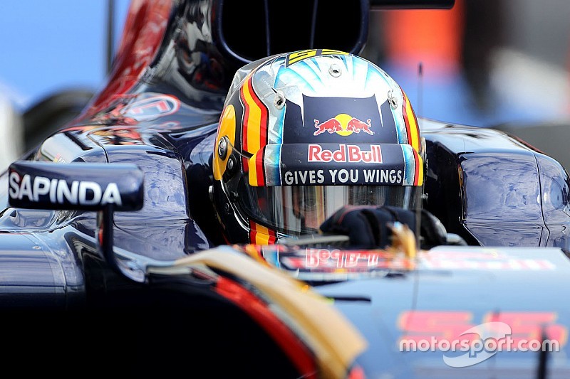 Sainz aggrave la comparaison douloureuse pour Kvyat