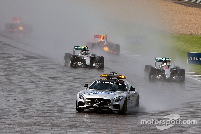 Partenza in safety car: si discute lo start da fermo dopo la neutralizzazione!
