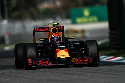 Stewart: “Verstappen rijdt fantastisch, maar geef hem de tijd”