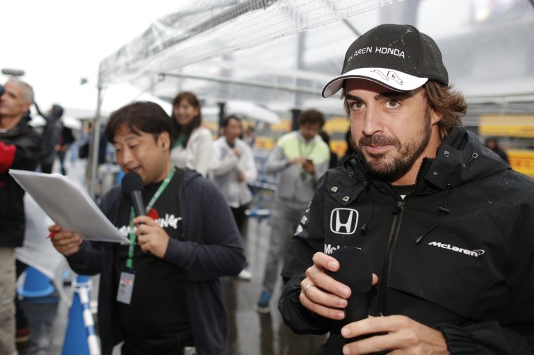 Alonso totálisan átszellemült