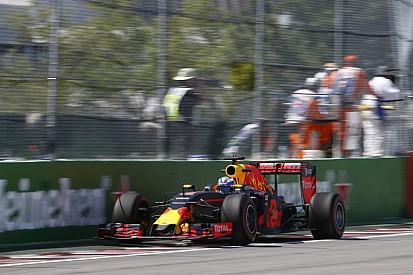 Ricciardo és Massa is parádésan fogta meg a gépet a „Bajnokok falánál”