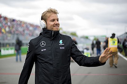 Így drukkolt Rosberg a németeknek a lengyelek ellen: nem jött be