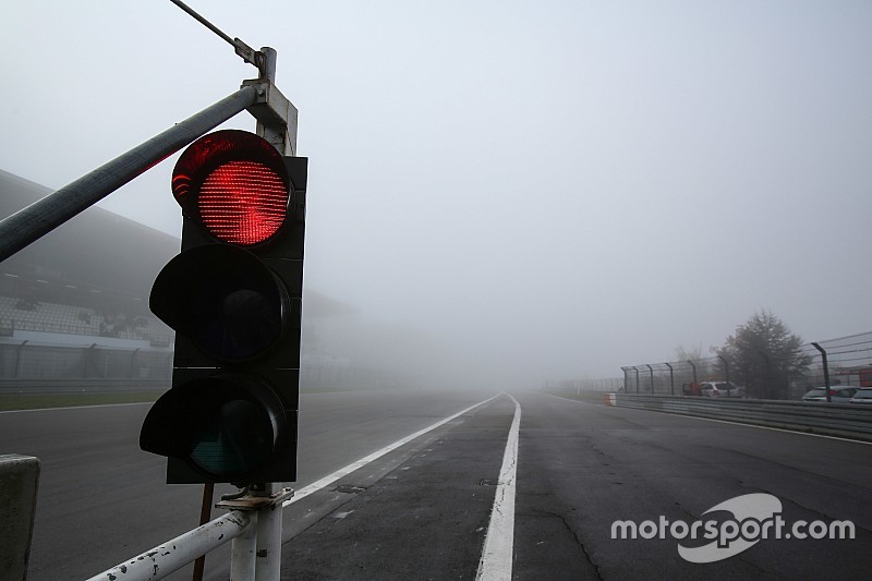 Qualifiche del Nurburgring posticipate: troppa nebbia sulla pista tedesca!