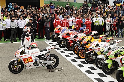 Tisztelet: visszavonultatták az elhunyt Marco Simoncelli 58-as rajtszámát a MotoGP-ből