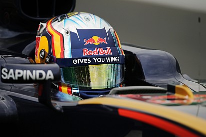 Sainz, sin puntos por "problemas de todo tipo" en su Toro Rosso