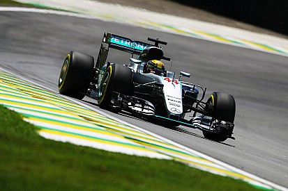 Hamilton ook rapste in tweede oefensessie Brazilië, Verstappen zesde