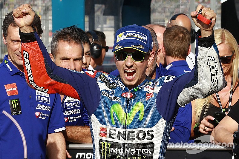 Lorenzo verpulvert polerecord in kwalificatie GP Valencia