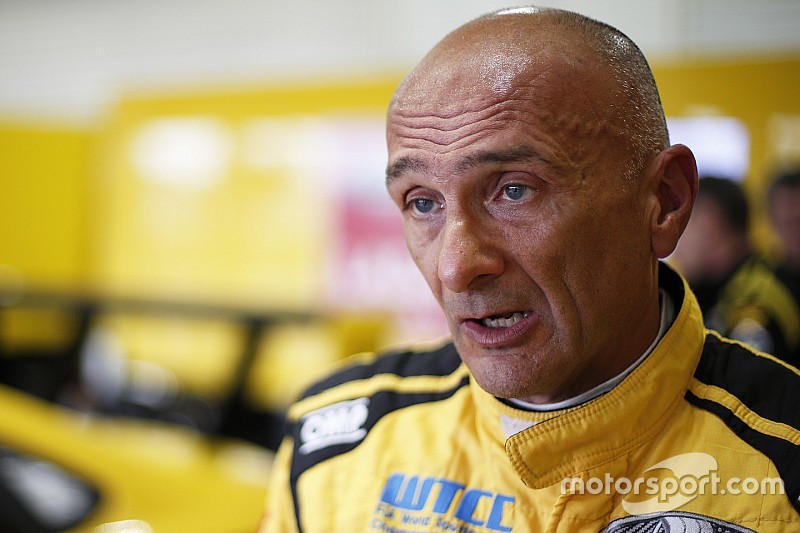 Gabriele Tarquini hatte Vertrag mit Lada für 2017