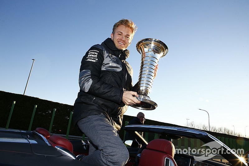 【F1】メルセデス、2016年中にドライバーを発表しないことを表明