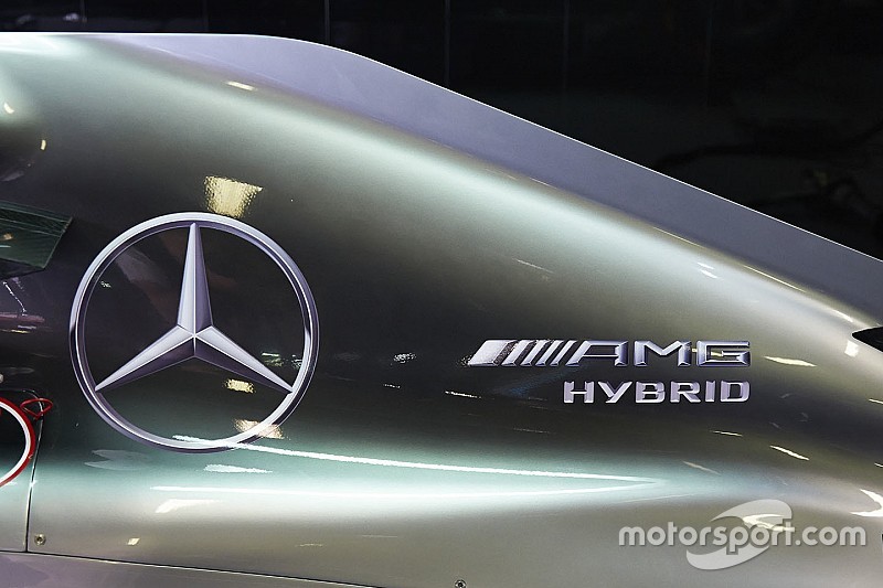 Mercedes ya tiene fecha de presentación para su máquina de 2017