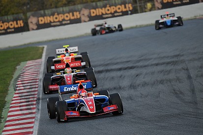 V8 3.5-baas Alguersuari dreigt met juridische stappen tegen GP2