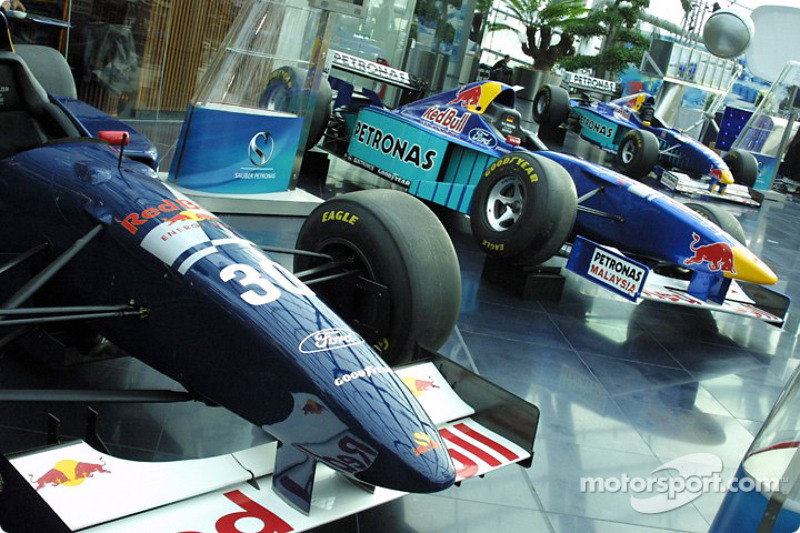 Попередні боліди Sauber