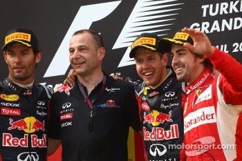 Podium: race winner Sebastian Vettel, Red Bull Racing, second place Mark Webber, Red Bull Racing, third place Fernando Alonso, Scuderia Ferrari