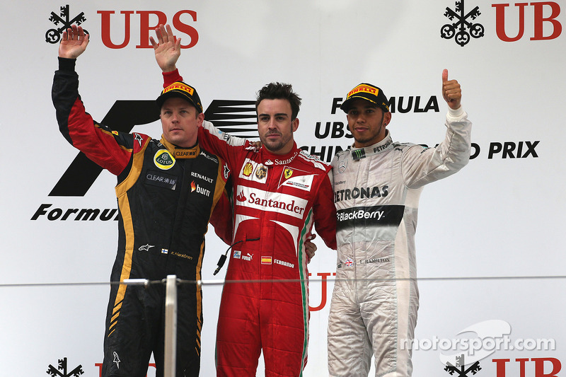 Kimi Raikkonen, Lotus F1 Team, Fernando Alonso, Scuderia Ferrari and Lewis Hamilton, Mercedes Grand