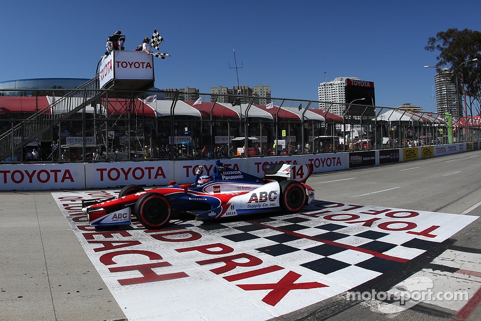Takuma Sato, A.J. Foyt Enterprises Honda takes the win