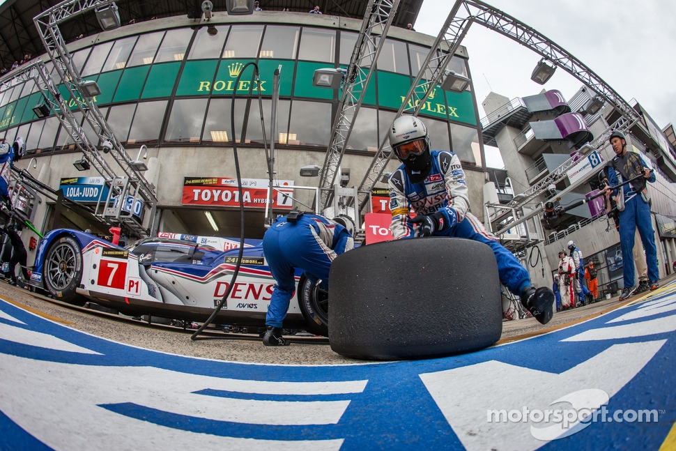 Toyota Racing team members
