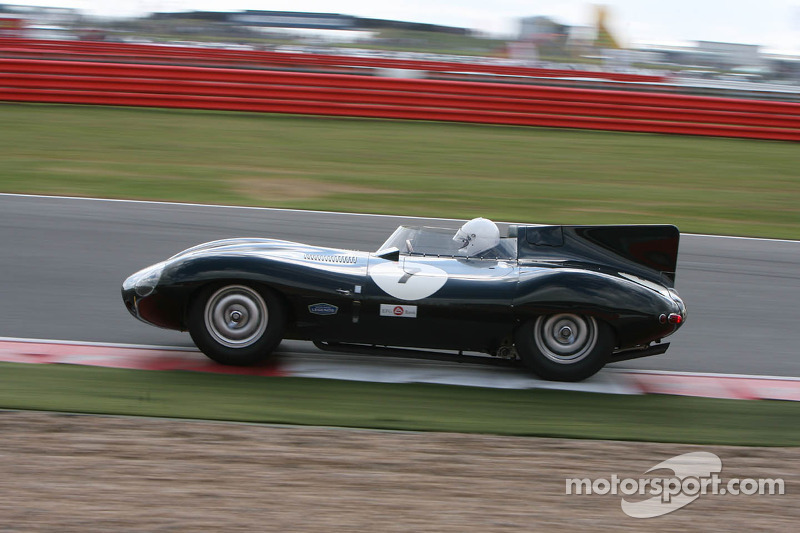 Пірсон / Пірсон, Jaguar D-Type