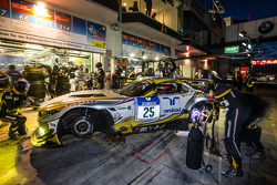 Pit stop per #25 Marc VDS Racing BMW Z4 GT3: Maxime Martin, Lucas Luhr, Markus Palttala, Richard Wes