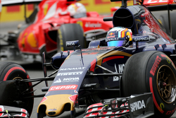 Carlos Sainz, Scuderia Toro Rosso